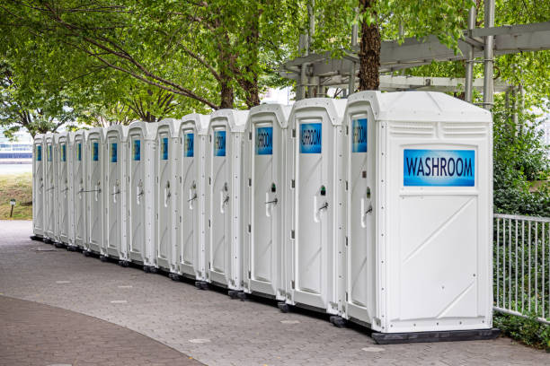 Best Portable toilet rental cost  in Cameron, WI
